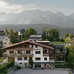 Hotel Biyou Ecoquartier In Den Bergen