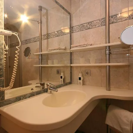 Biyou Ecoquartier In Den Bergen Готель 3*